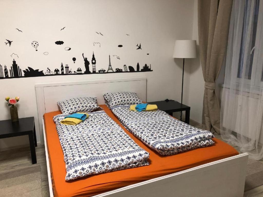 Apartmans In The Center With Privat Parking Apartment Бърно Екстериор снимка