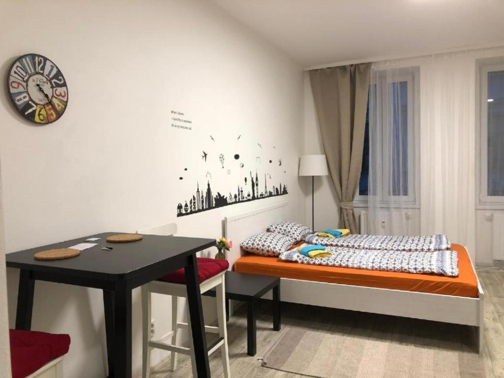 Apartmans In The Center With Privat Parking Apartment Бърно Екстериор снимка
