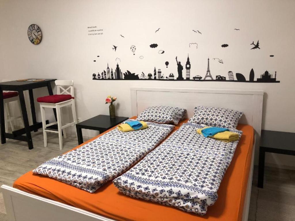Apartmans In The Center With Privat Parking Apartment Бърно Екстериор снимка