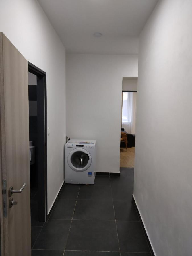 Apartmans In The Center With Privat Parking Apartment Бърно Екстериор снимка